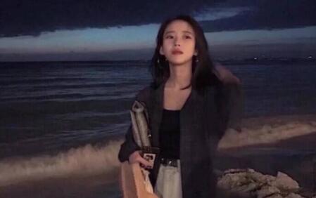 向你借钱的女人爱你吗二